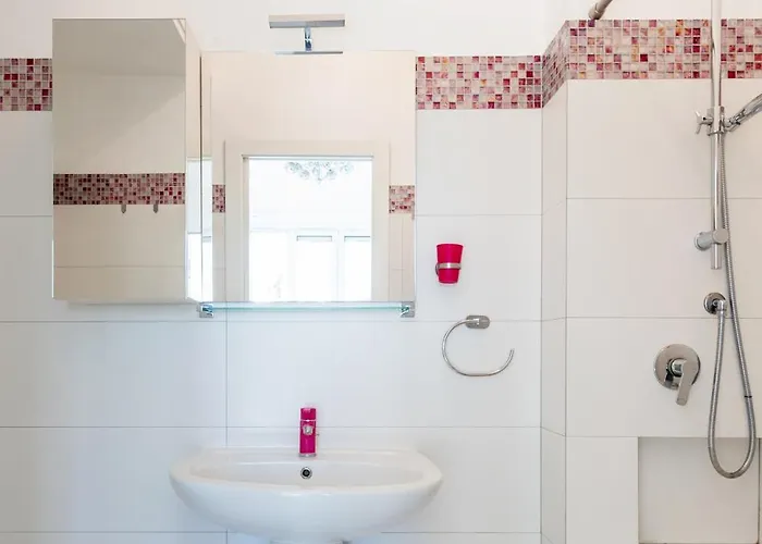 Designer House In Repubblica Apartament